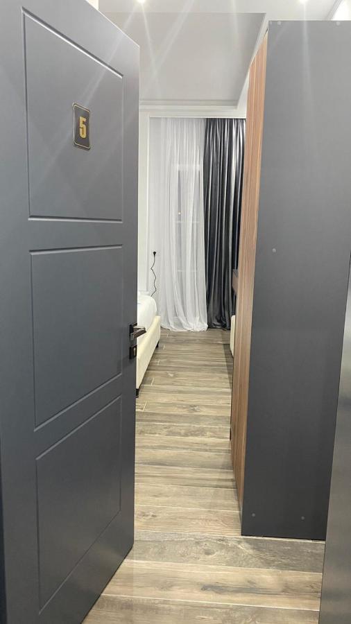 Hotel Bujtina Xhabakja Belsh Exteriér fotografie