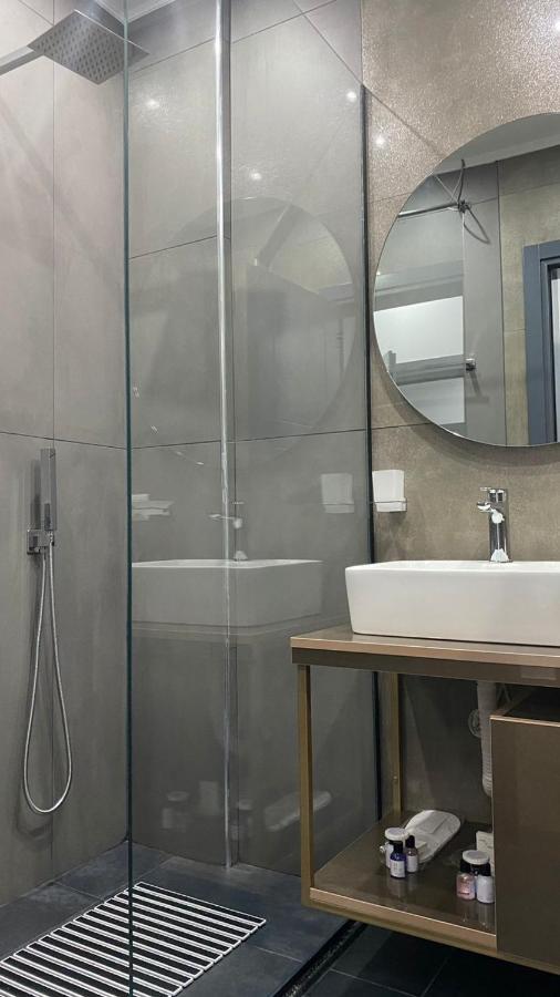 Hotel Bujtina Xhabakja Belsh Exteriér fotografie