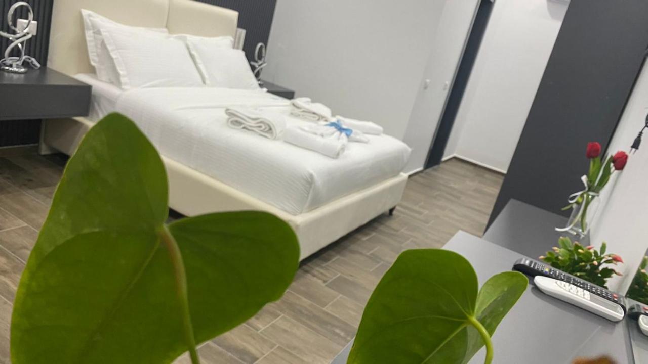 Hotel Bujtina Xhabakja Belsh Exteriér fotografie
