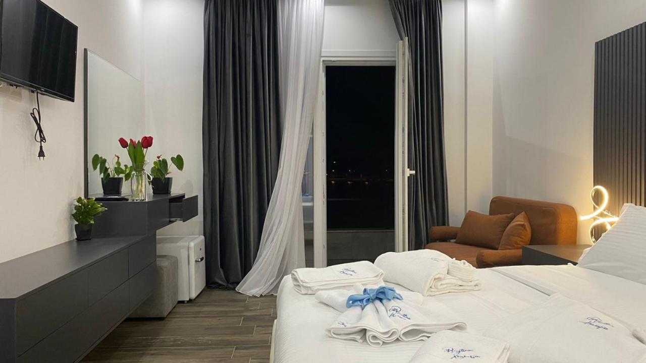 Hotel Bujtina Xhabakja Belsh Exteriér fotografie